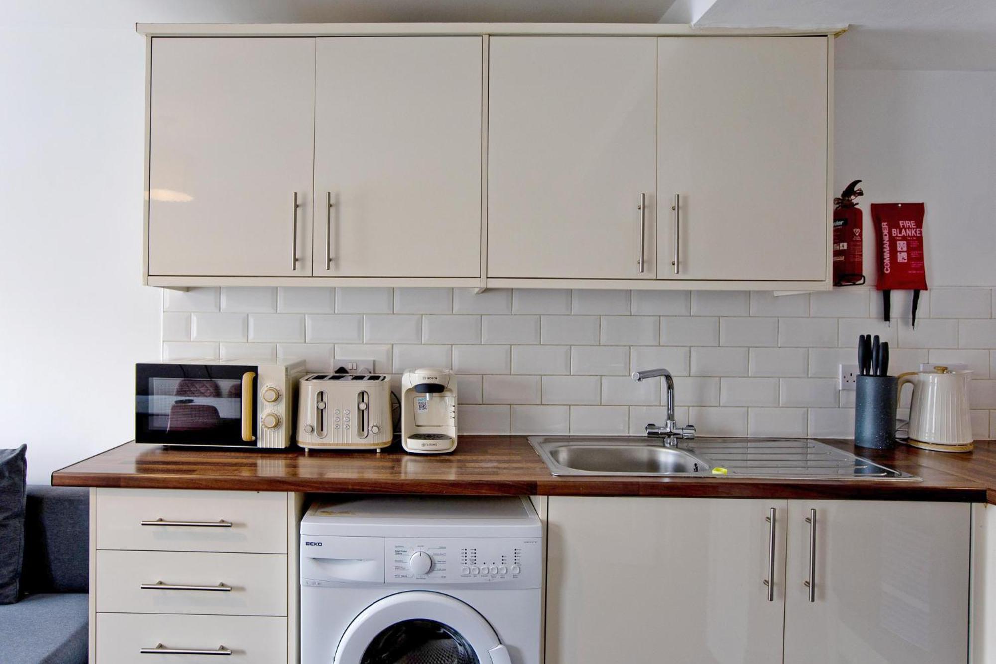 Imperial Corner House-Whitechapel Apartment London Eksteriør billede