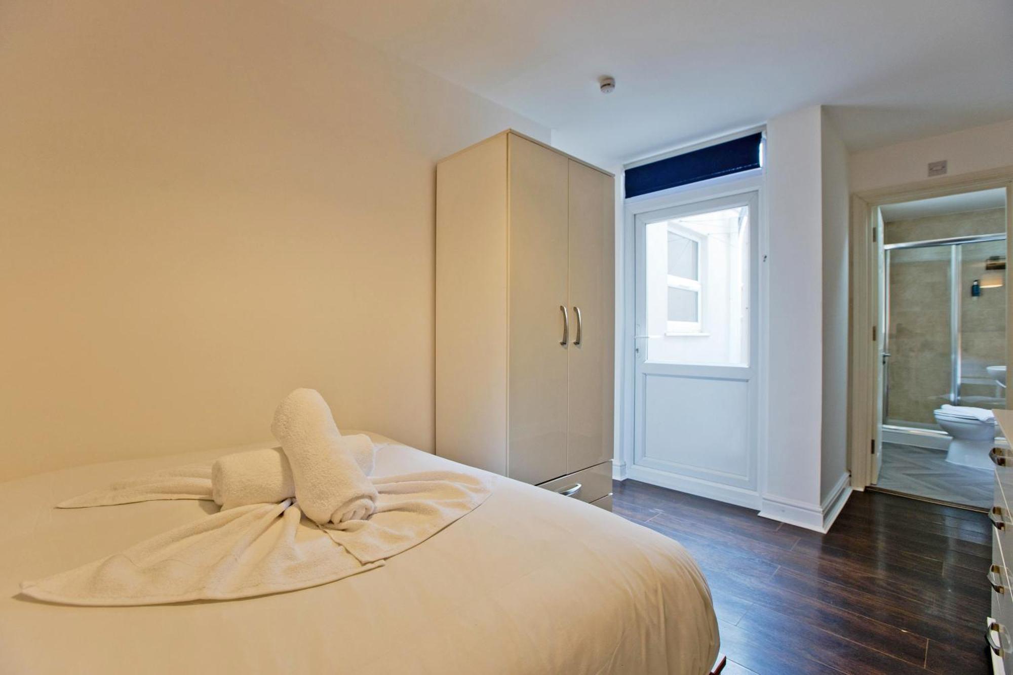 Imperial Corner House-Whitechapel Apartment London Eksteriør billede