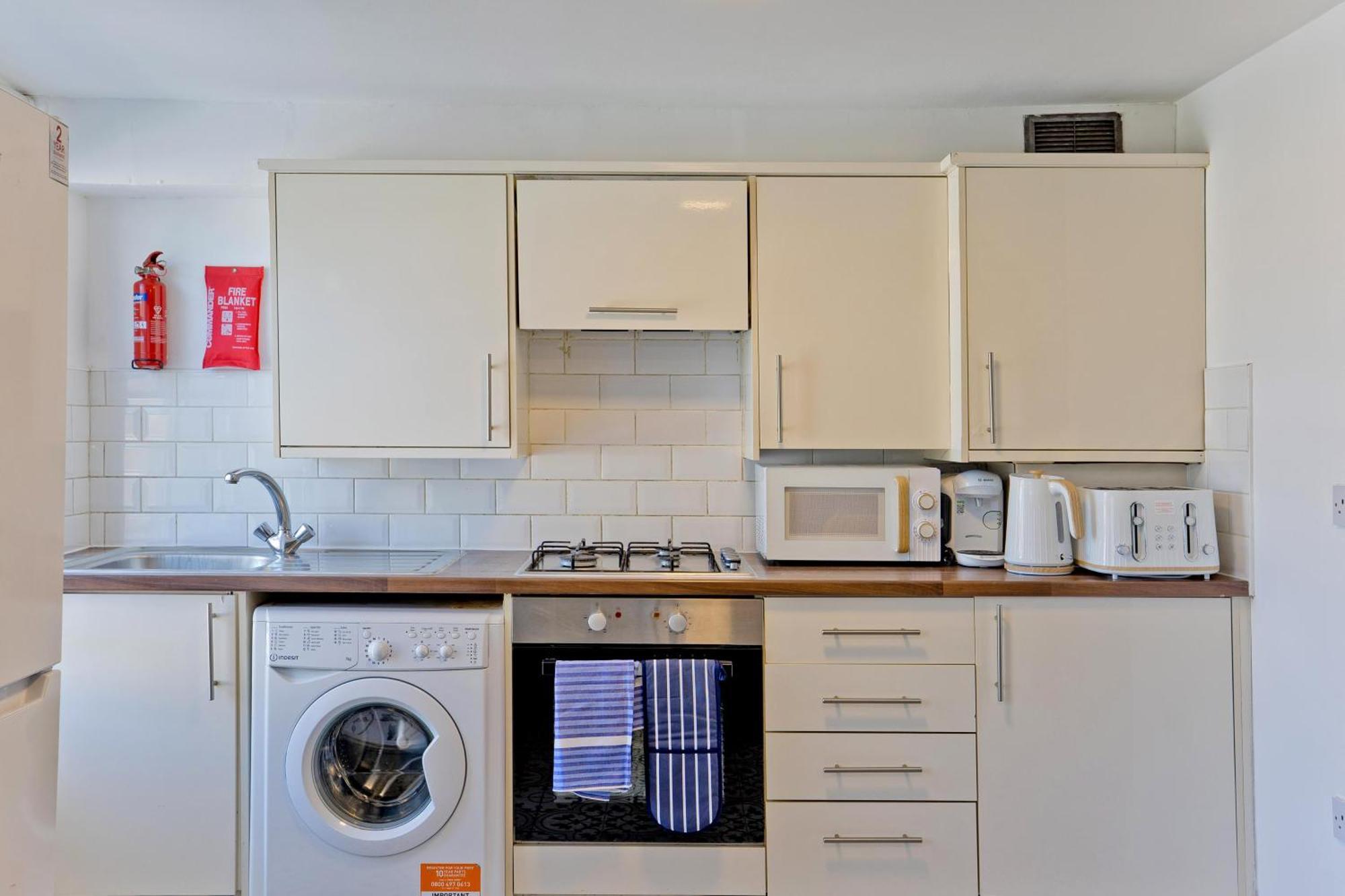 Imperial Corner House-Whitechapel Apartment London Eksteriør billede